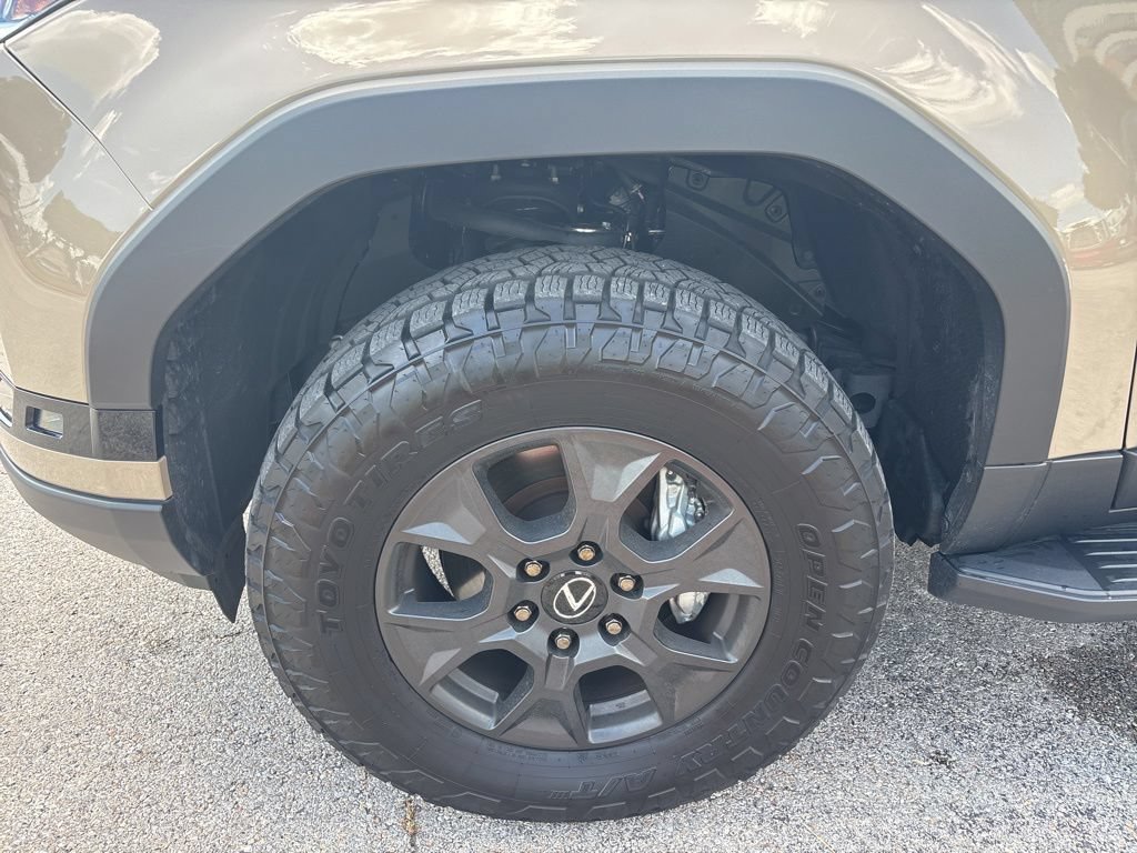 Certified 2025 Lexus GX 550 AWD/4WD image 9