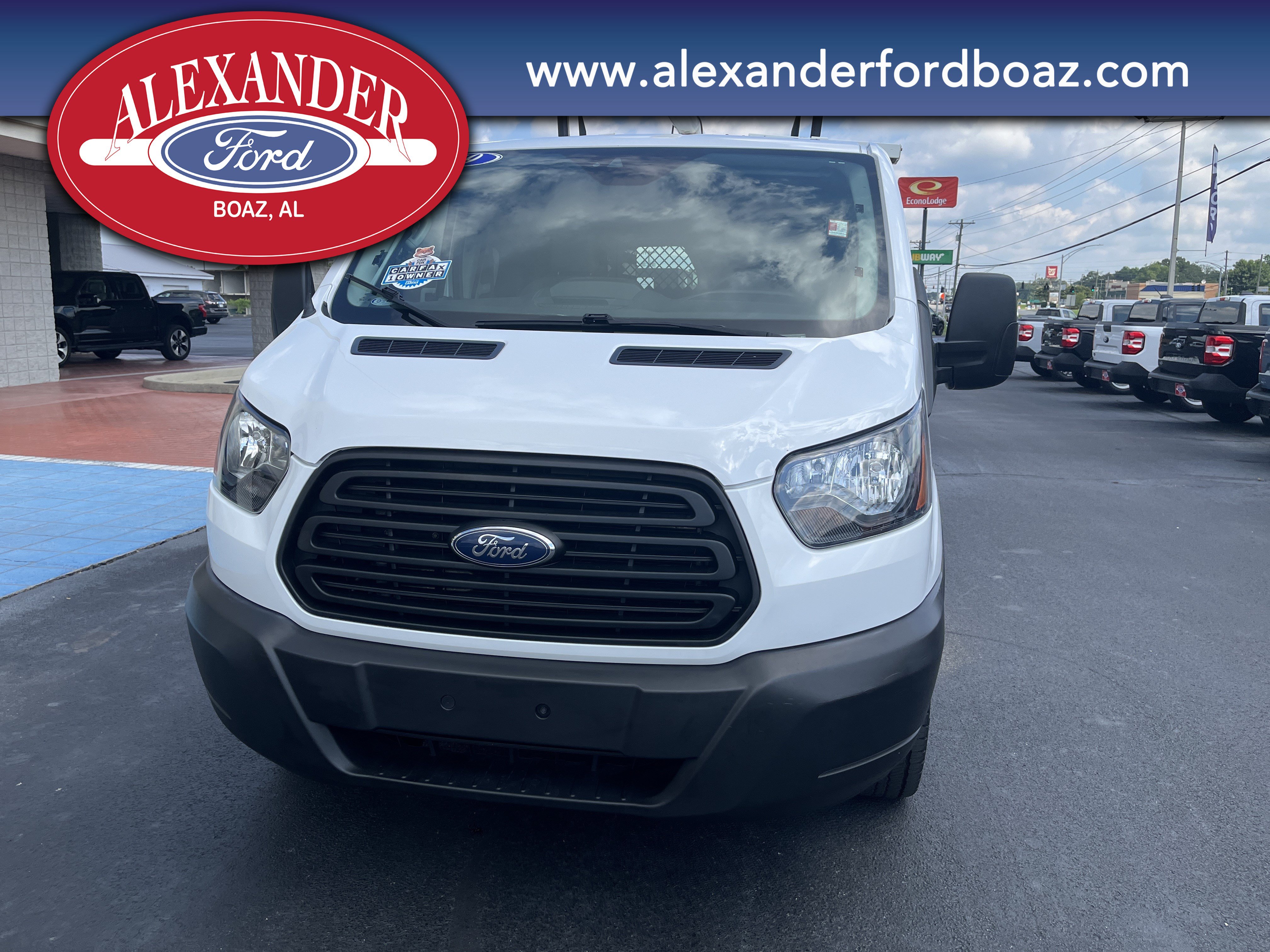 Used 2019 Ford Transit 150 130 Low Roof RWD image 5