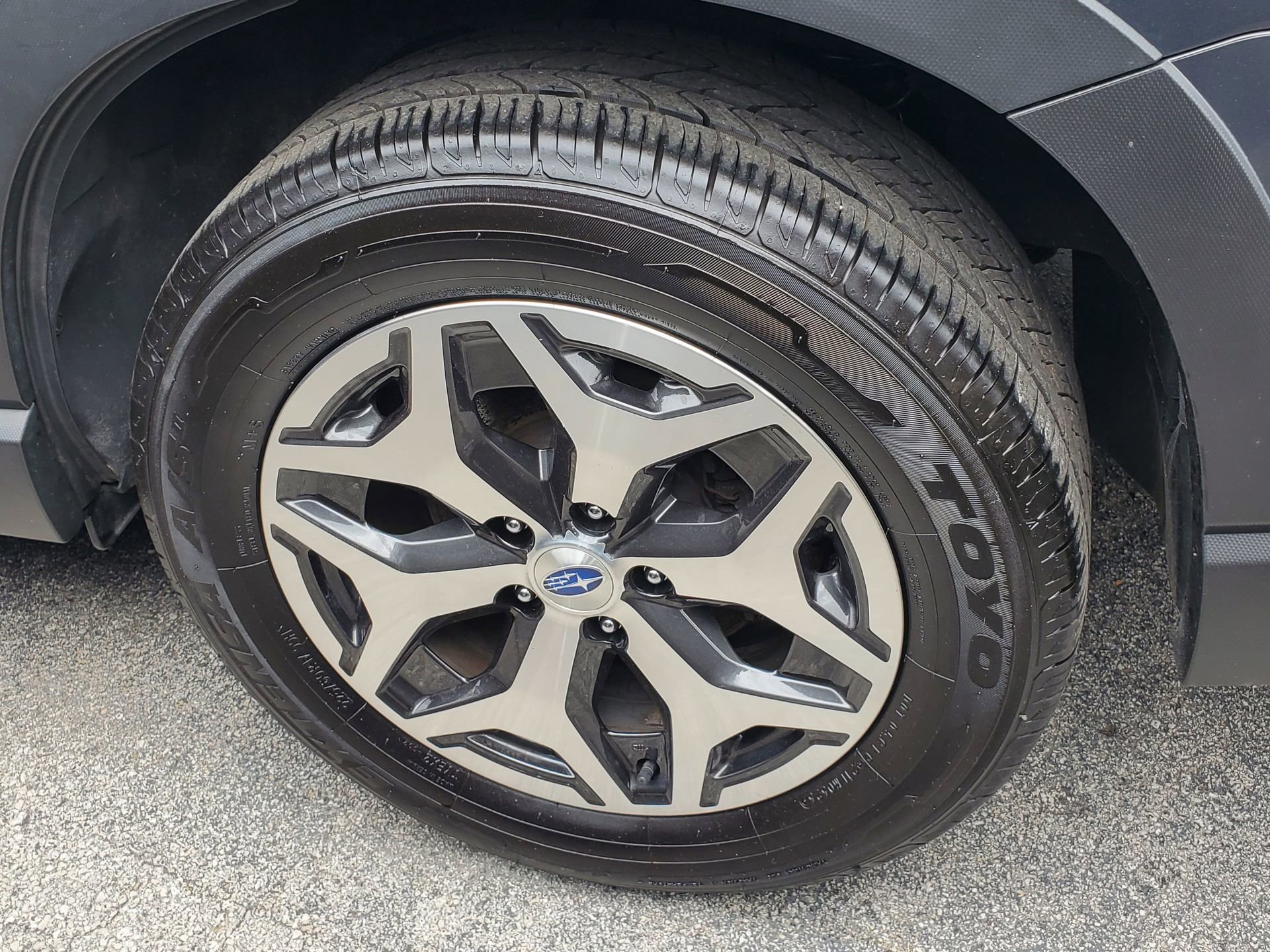 Used 2023 Subaru Forester Premium AWD/4WD image 5