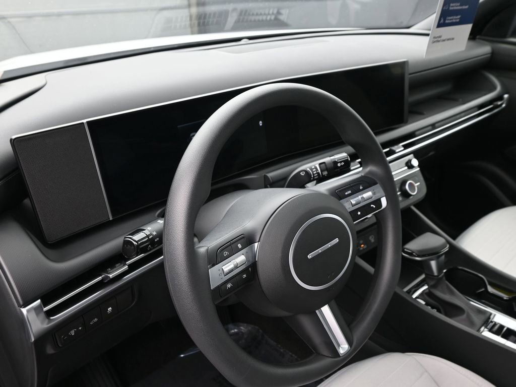 Certified 2026 Hyundai Santa Cruz SE image 26