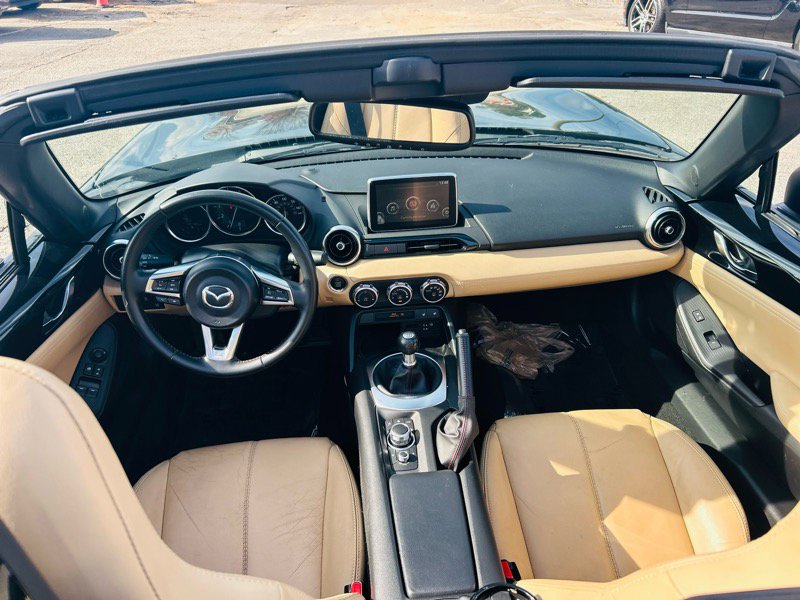 Used 2016 MAZDA MX-5 Miata Grand Touring image 32