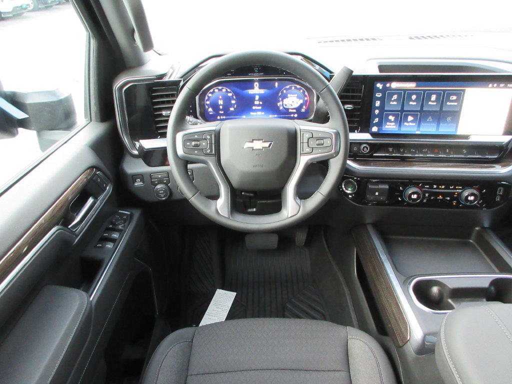 New 2026 Chevrolet Silverado 3500 LT w/ All Star Edition AWD/4WD image 18
