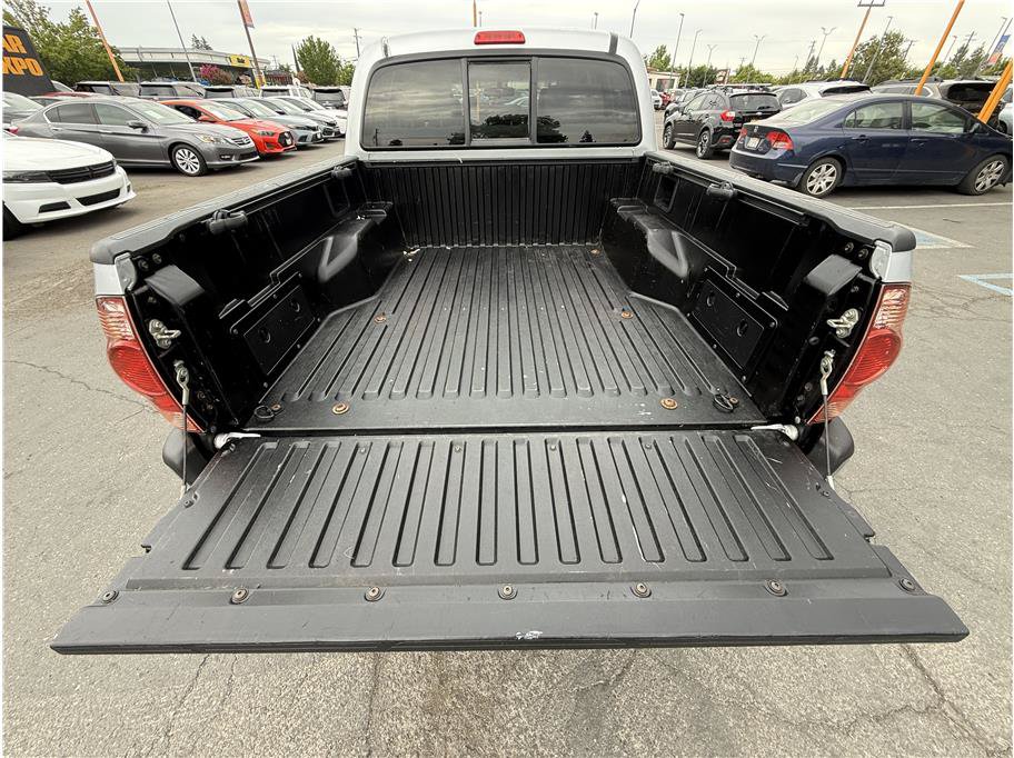 Used 2007 Toyota Tacoma PreRunner w/ SR5 Pkg #2 RWD image 18