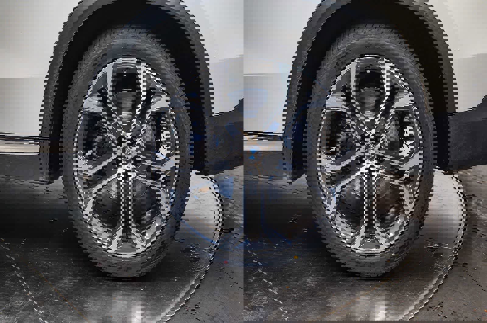 Used 2023 BMW X5 sDrive40i w/ Premium Package image 10