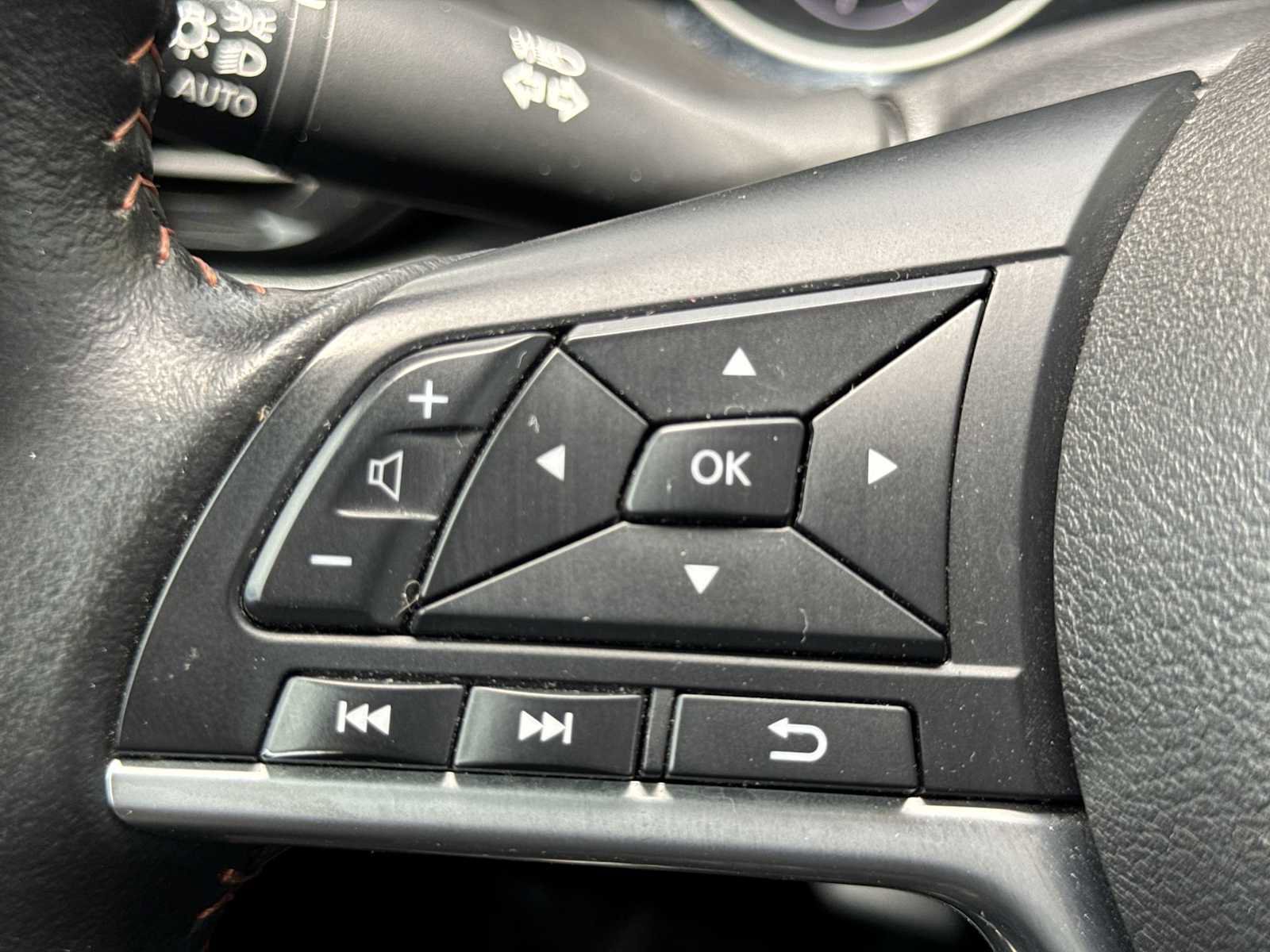 Used 2024 Nissan Sentra SR FWD image 29
