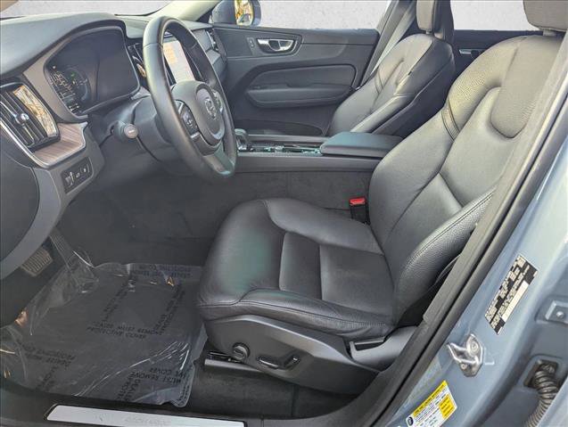 Used 2022 Volvo XC60 T8 Inscription Expression image 17