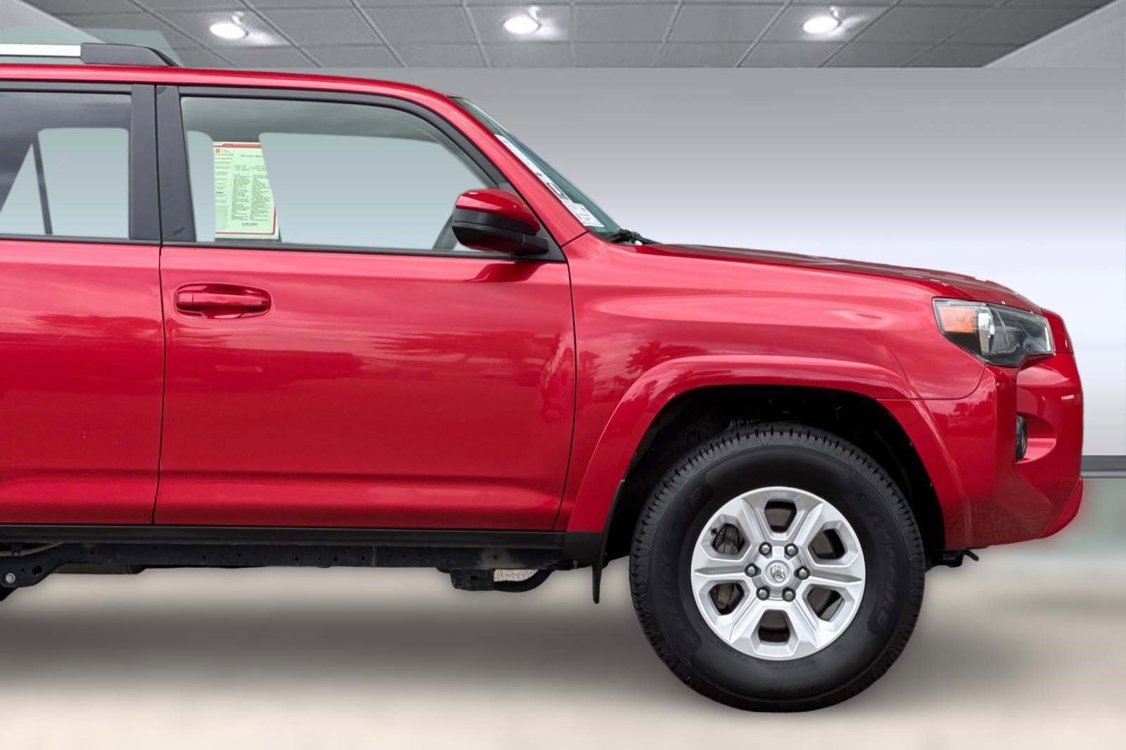 Certified 2024 Toyota 4Runner SR5 AWD/4WD image 34