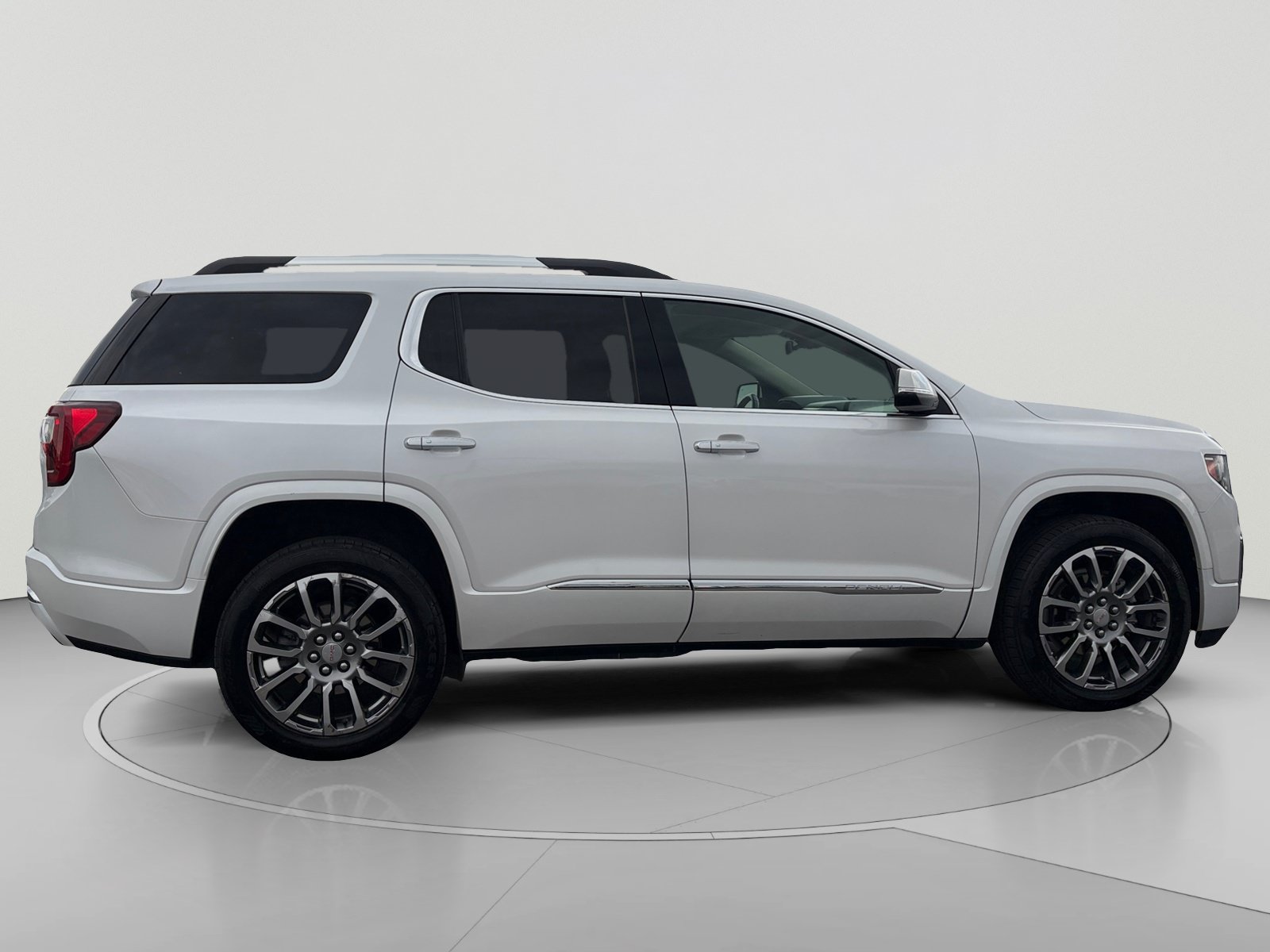 Used 2023 GMC Acadia Denali AWD/4WD image 6