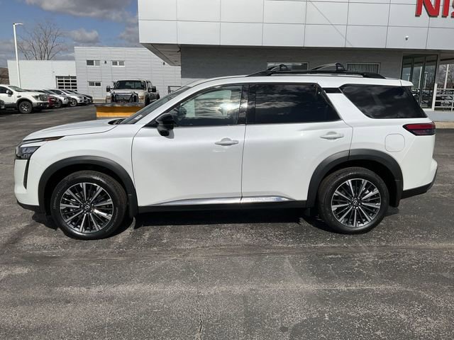 New 2026 Nissan Pathfinder Platinum w/ Accent Package AWD/4WD image 5