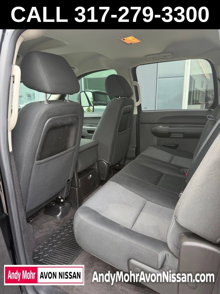 Used 2014 Chevrolet Silverado 2500 LT w/ Interior Plus Package AWD/4WD image 8