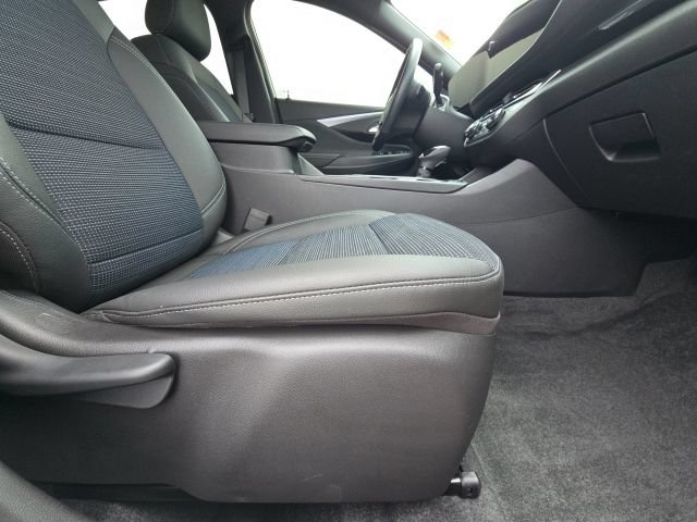Used 2024 Buick Envista Preferred w/ Convenience I Package FWD image 15