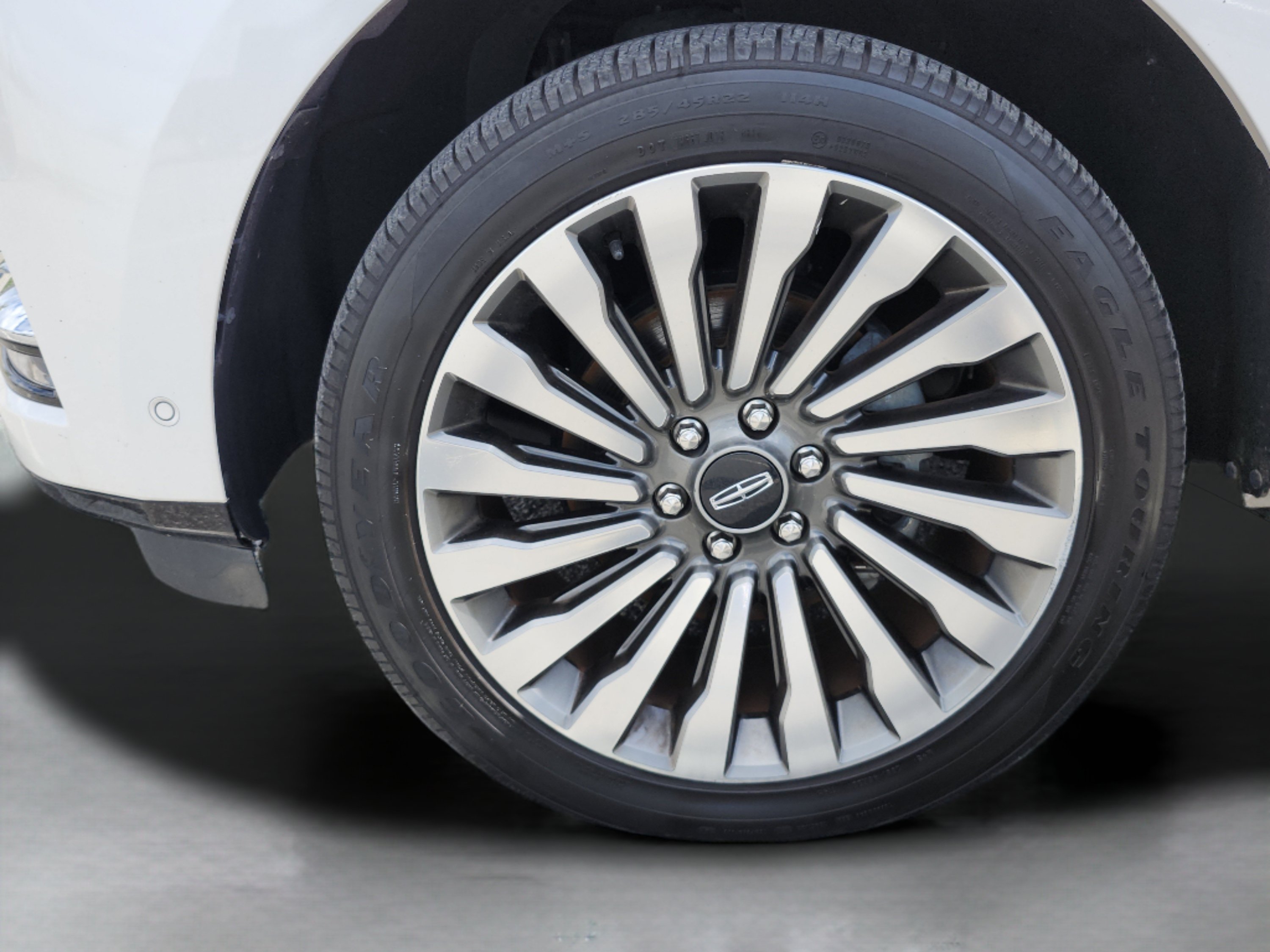 Used 2019 Lincoln Navigator L Reserve AWD/4WD image 42