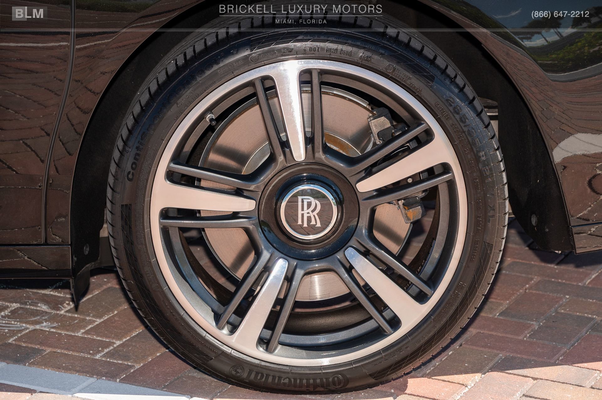 Used 2014 Rolls-Royce Ghost image 48