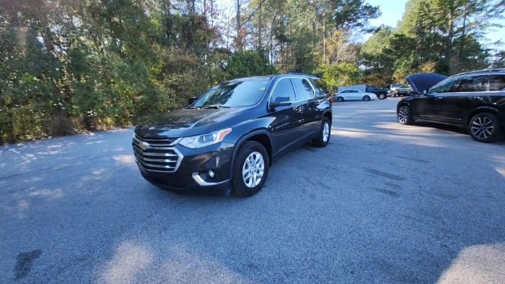 Certified 2021 Chevrolet Traverse LT image 9