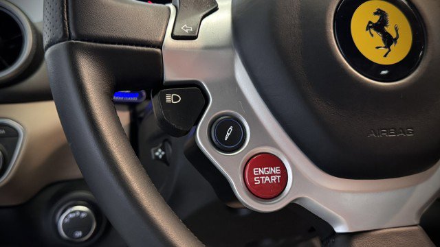 Used 2015 Ferrari California T image 14