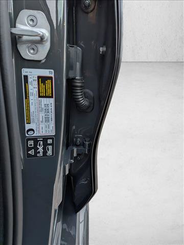 New 2026 BMW X6 xDrive40i image 21