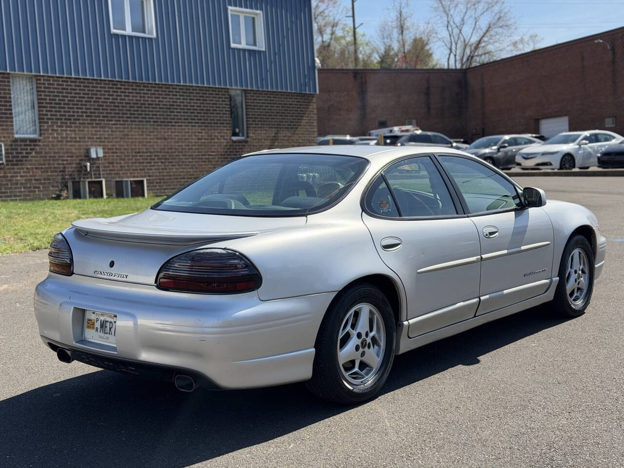 Used 2002 Pontiac Grand Prix GT FWD image 8