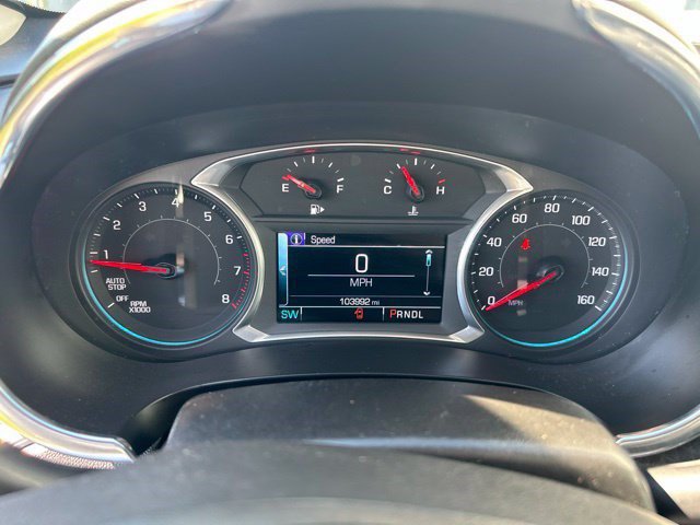 Used 2017 Chevrolet Malibu LT FWD image 15