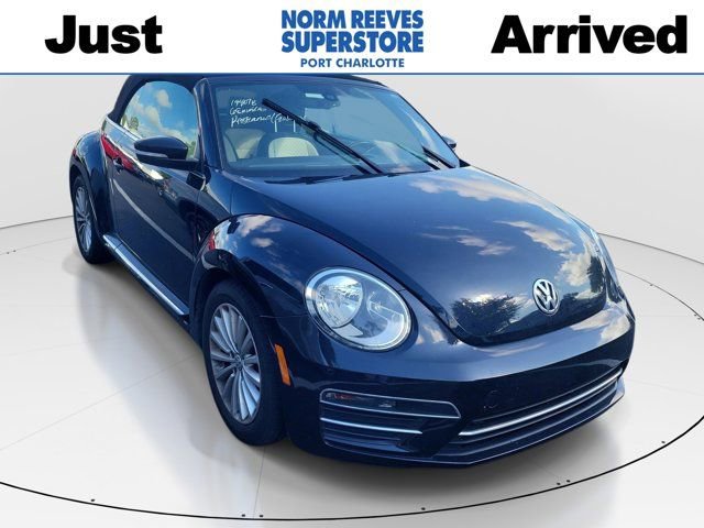 Used 2019 Volkswagen Beetle 2.0T SE FWD image 1