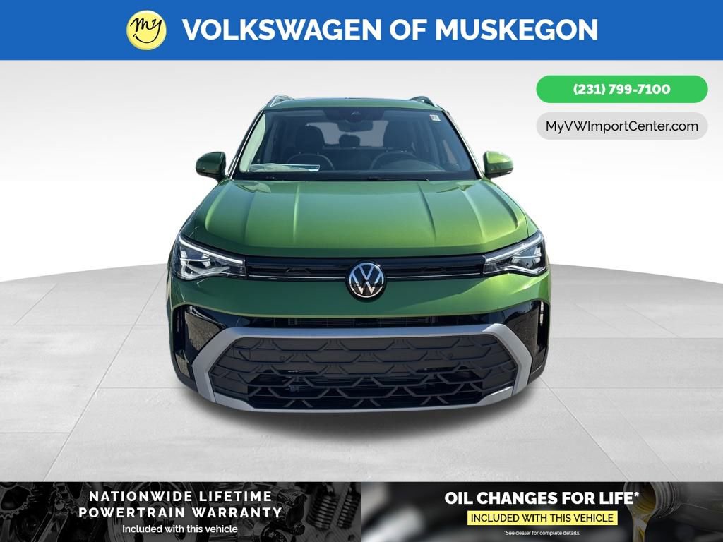 New 2025 Volkswagen Taos SE video 2