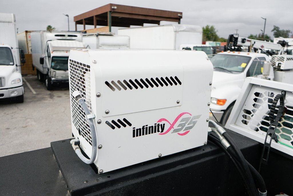 Used 2019 Ford F750 2WD Regular Cab Super Duty image 17