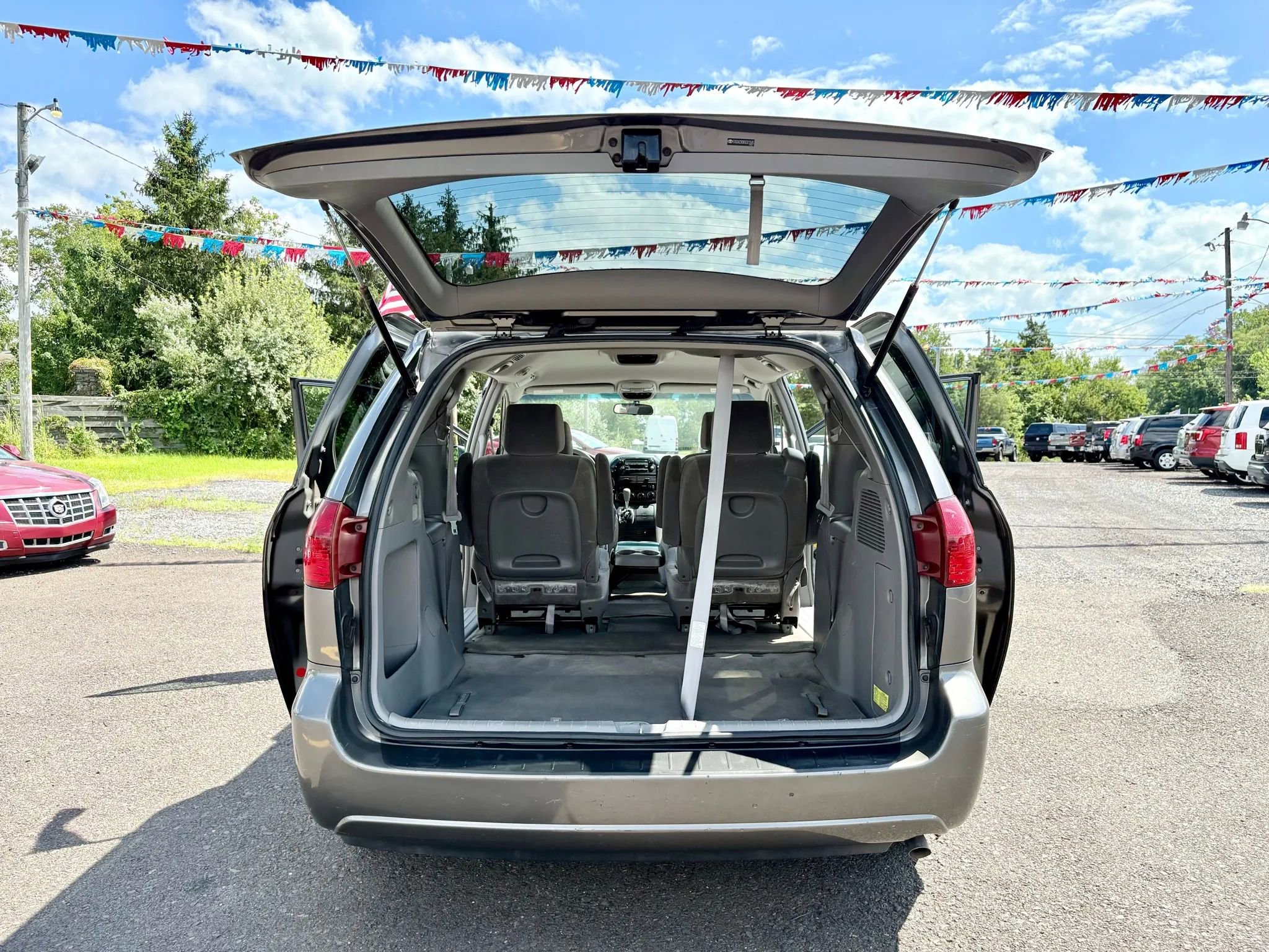 Used 2005 Toyota Sienna LE image 24