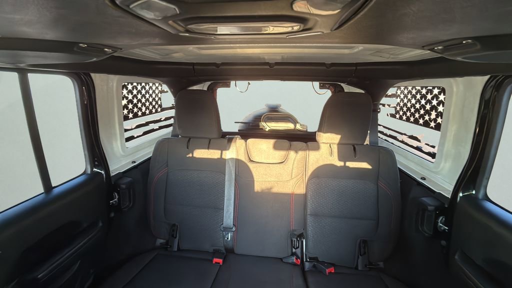 Used 2021 Jeep Wrangler Unlimited Rubicon image 13