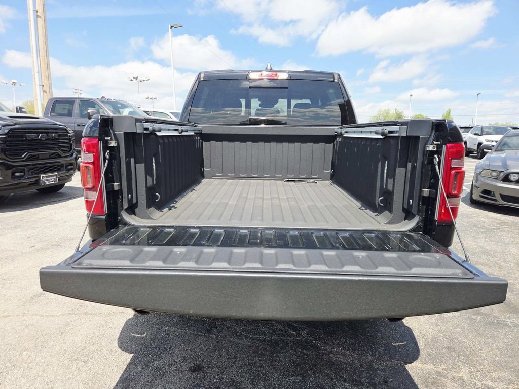 Used 2020 RAM 1500 Limited AWD/4WD image 17