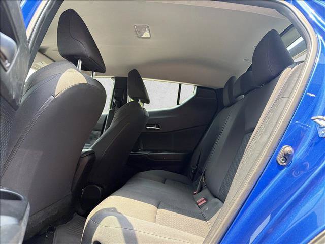 Used 2020 Toyota C-HR LE FWD image 22