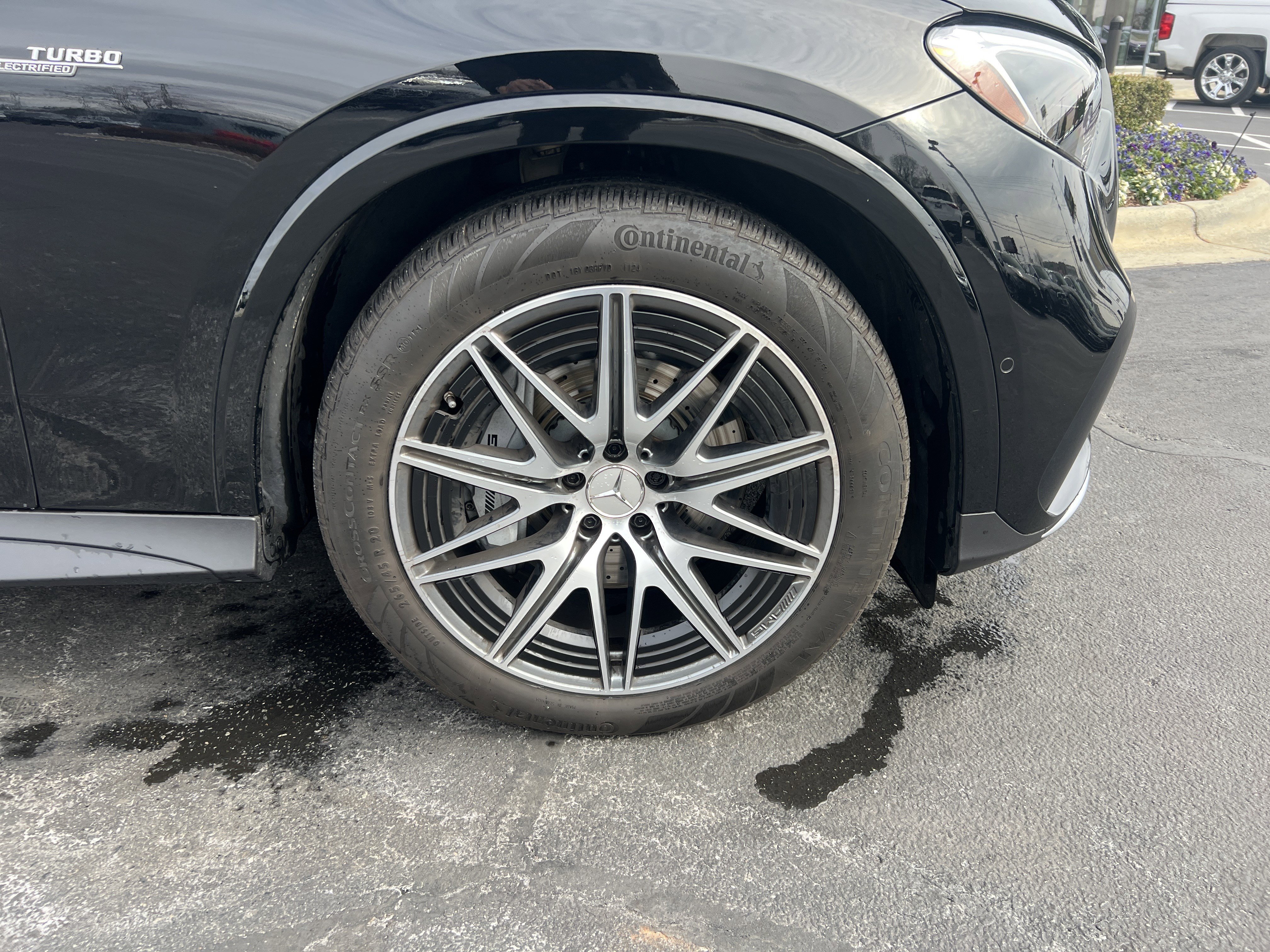 Certified 2025 Mercedes-Benz GLC 43 AMG 4MATIC image 13