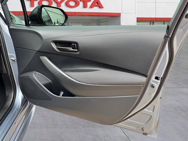 Used 2026 Toyota Corolla LE FWD image 12