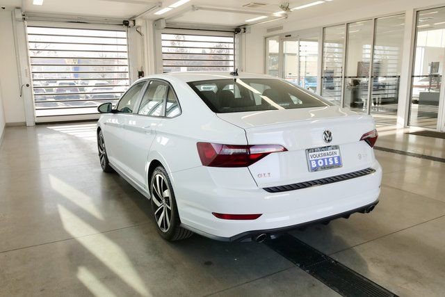 Used 2021 Volkswagen Jetta GLI image 4