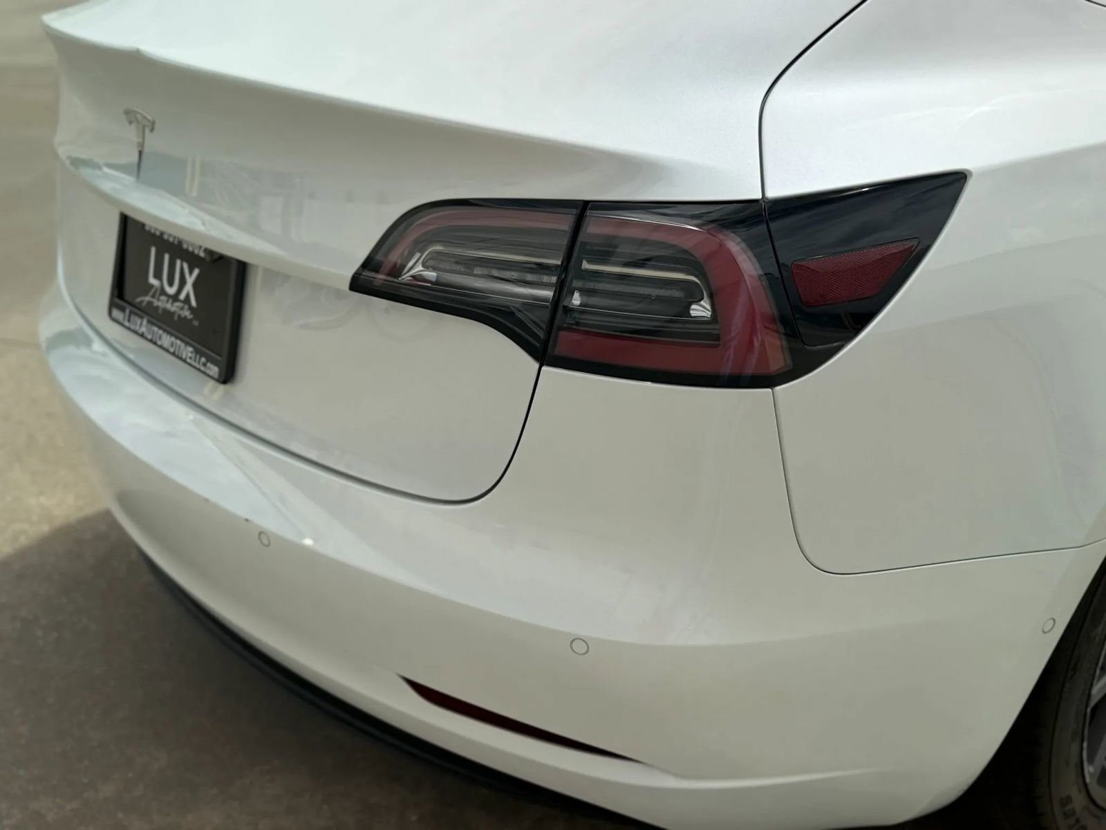 Used 2020 Tesla Model 3 Standard Range RWD image 8