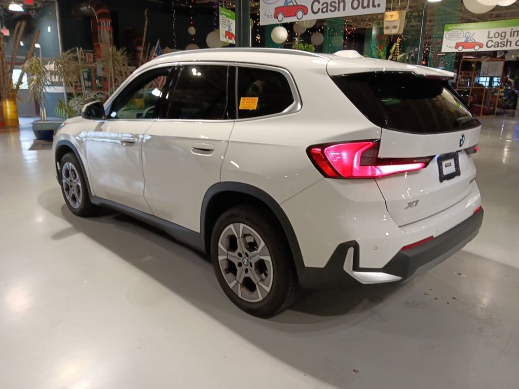 Used 2023 BMW X1 xDrive28i w/ Premium Package image 8