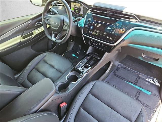 Certified 2023 Chevrolet Bolt LT w/ Infotainment Package FWD image 27