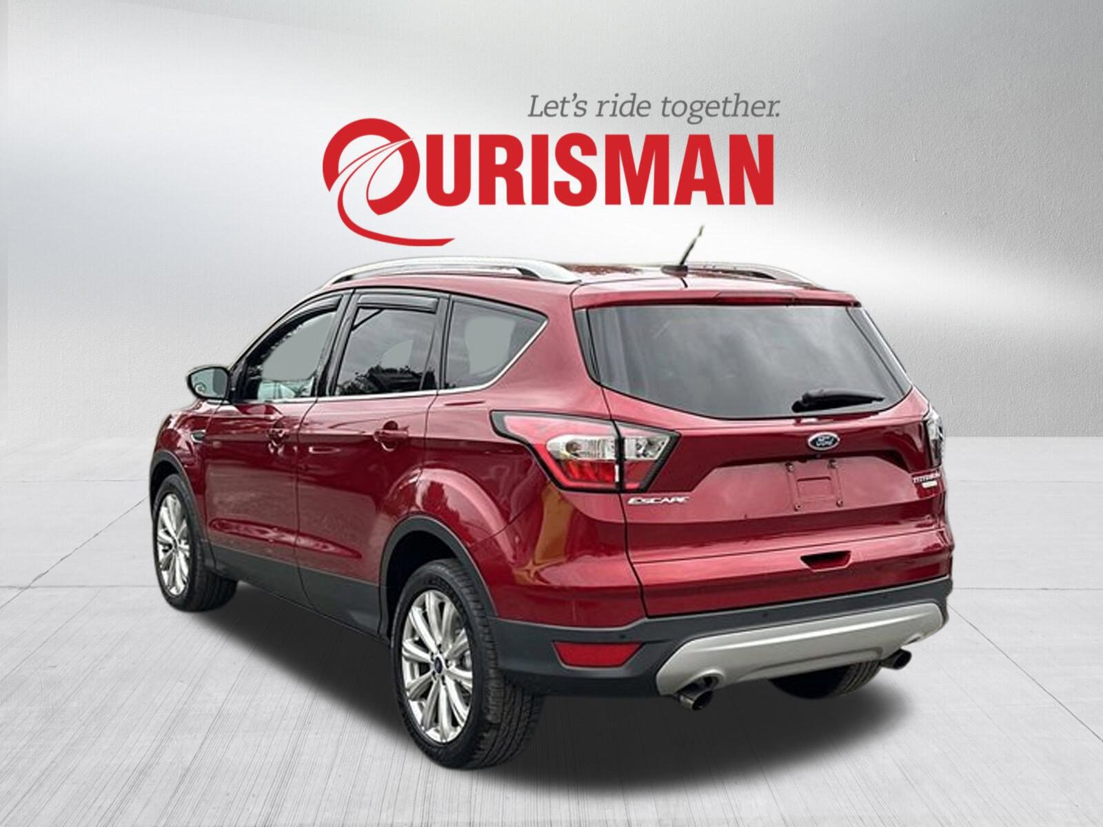 Used 2017 Ford Escape Titanium image 4