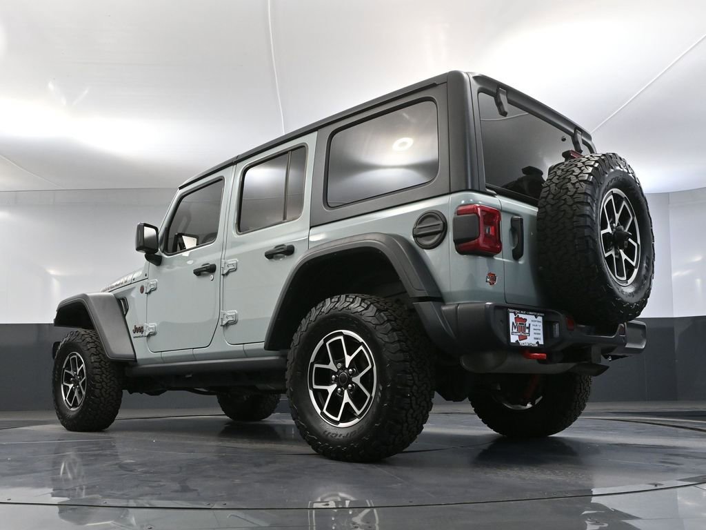 Used 2024 Jeep Wrangler Unlimited Rubicon w/ Convenience Group image 47