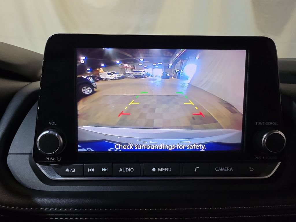 Used 2024 Nissan Rogue SV FWD image 22