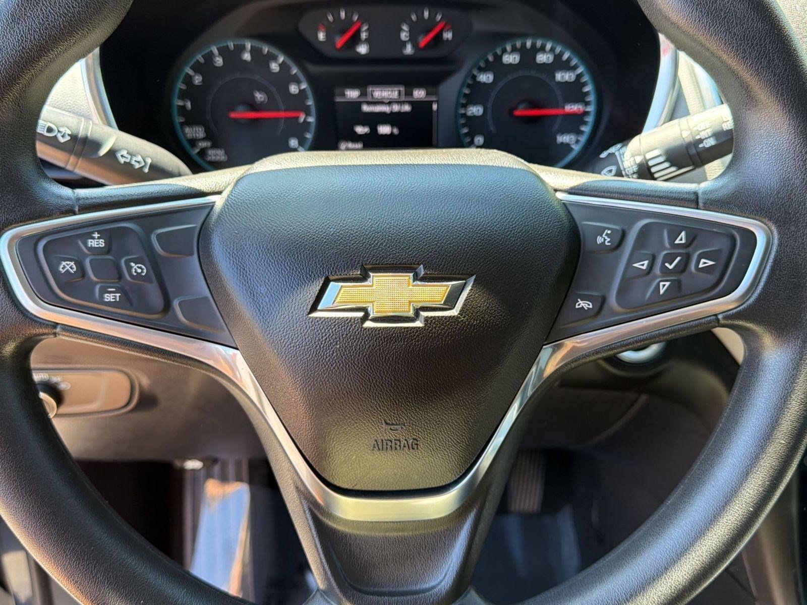 Used 2018 Chevrolet Equinox LS FWD image 15