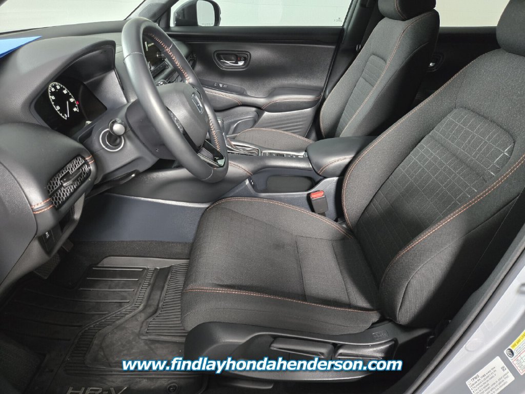 Used 2025 Honda HR-V Sport image 14