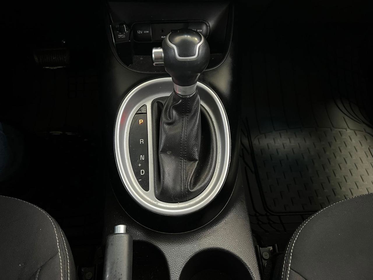 Used 2015 Kia Soul image 38