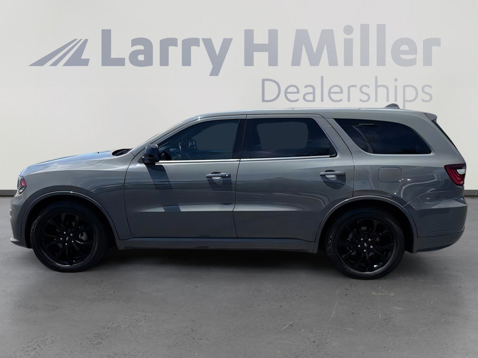 Used 2020 Dodge Durango GT RWD image 2