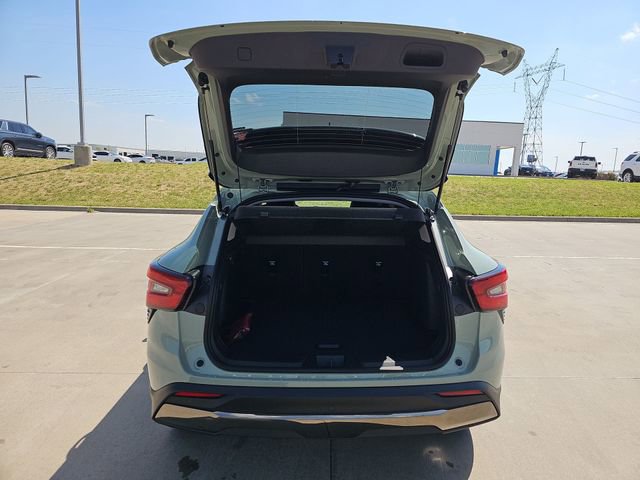 New 2026 Chevrolet Trax ACTIV w/ Driver Confidence Package FWD image 25