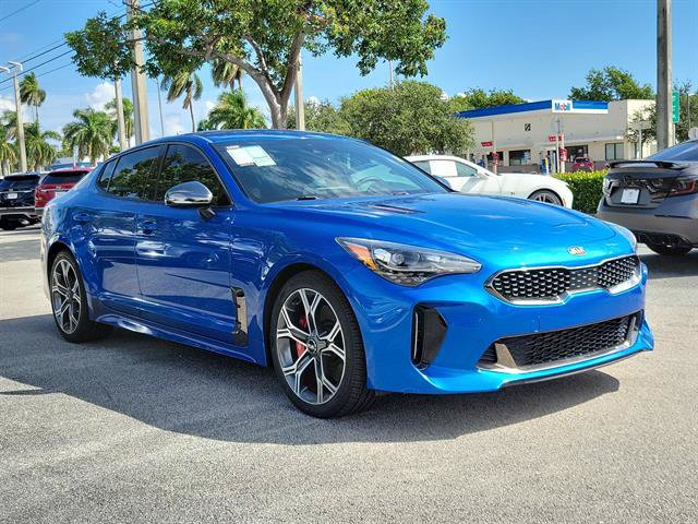 Used 2018 Kia Stinger GT RWD image 2
