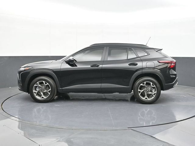 New 2026 Chevrolet Trax LT w/ Driver Confidence Package FWD image 6