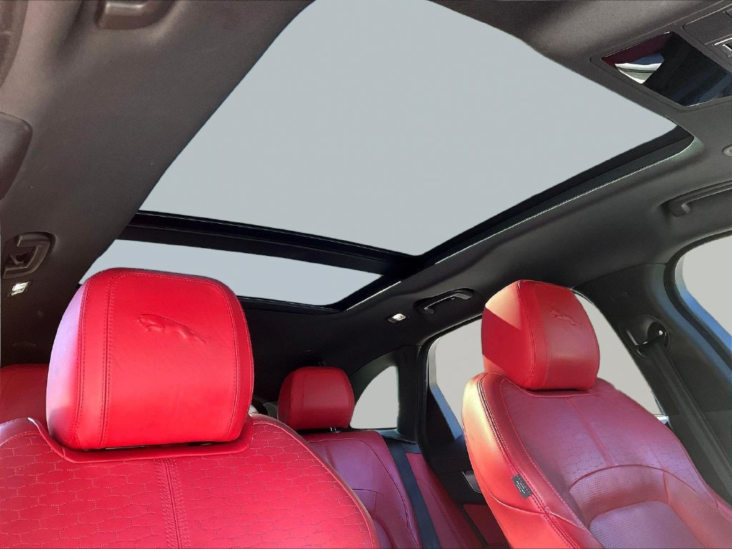 Used 2024 Jaguar F-PACE R-Dynamic S AWD/4WD image 19