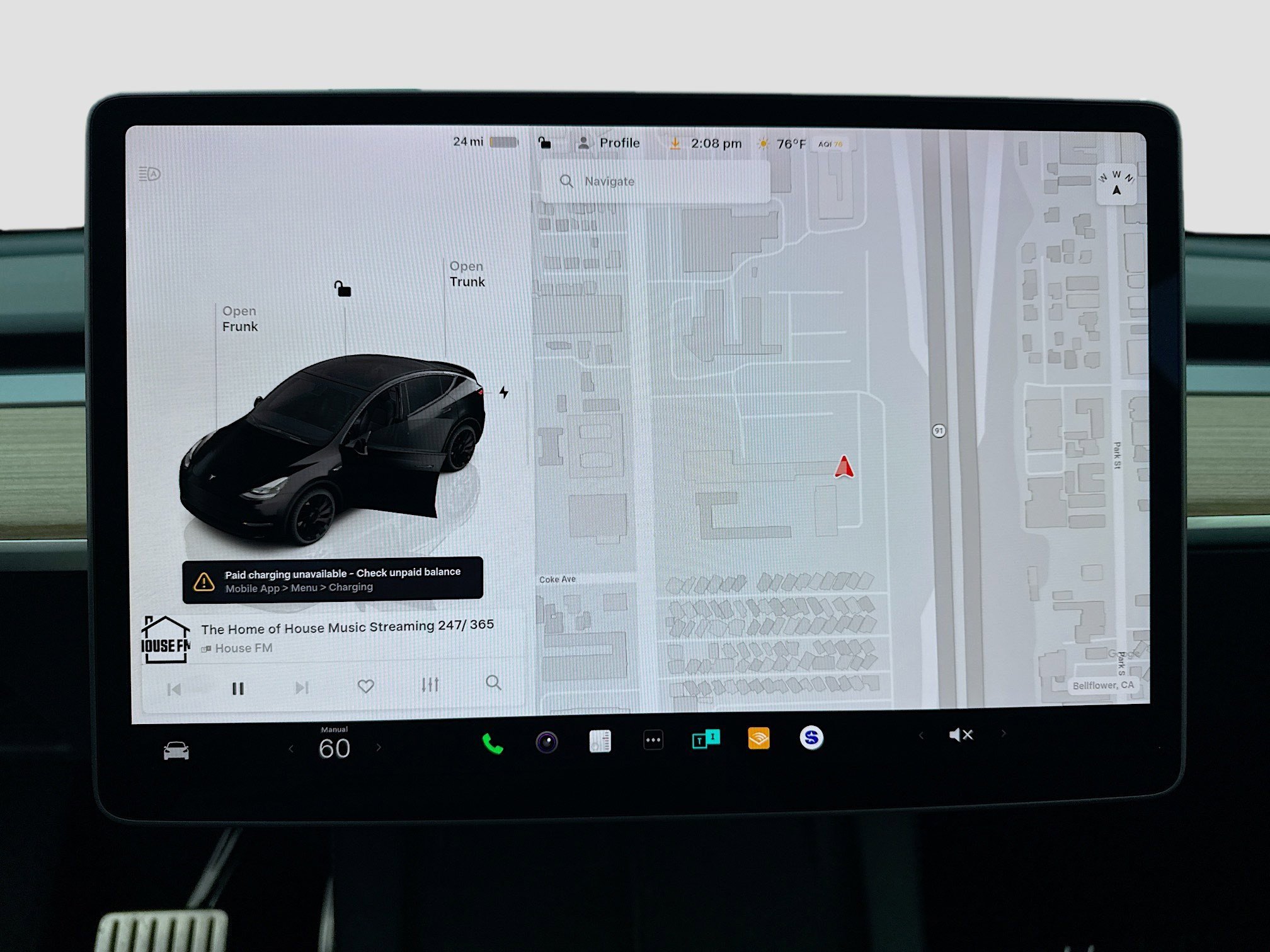 Used 2025 Tesla Model Y Performance AWD/4WD image 9