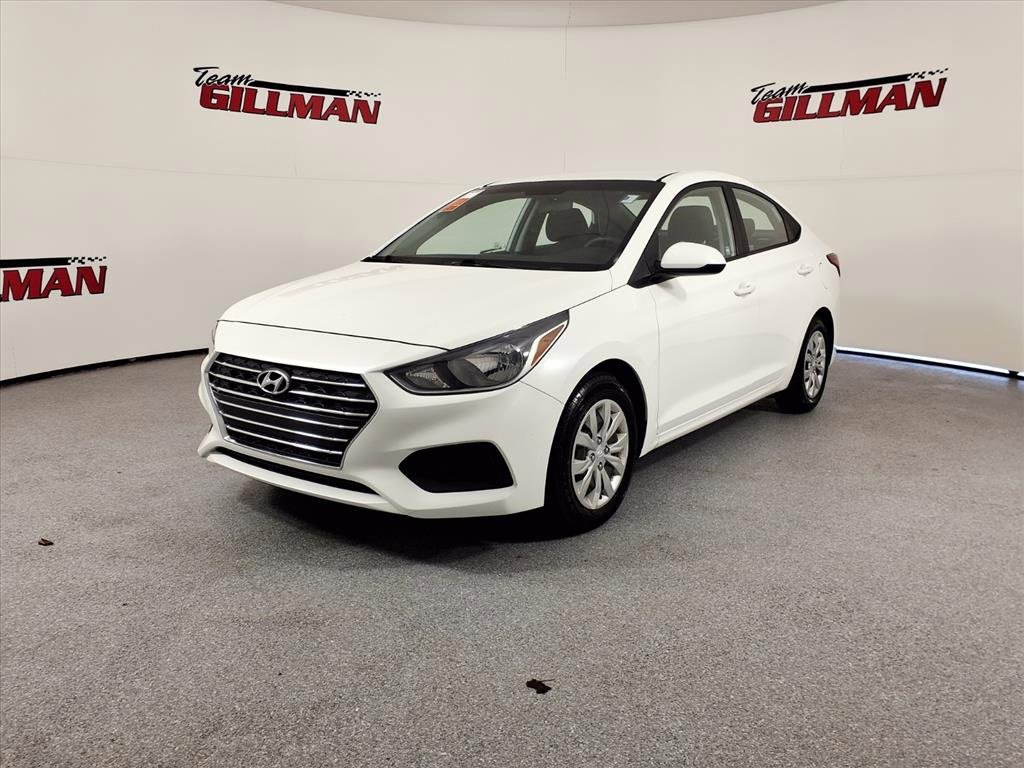 Used 2020 Hyundai Accent SE image 2