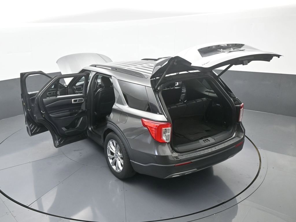 Used 2020 Ford Explorer XLT w/ Equipment Group 202A image 74