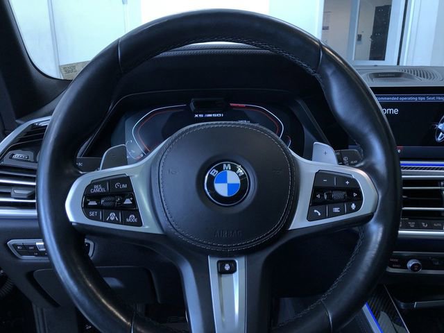 Used 2021 BMW X5 M50i w/ Executive Package image 25